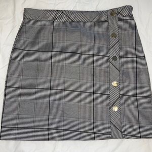 J.O.A. Mini skirt Plaid Button Detail Side Zip Lined Women Small EUC
